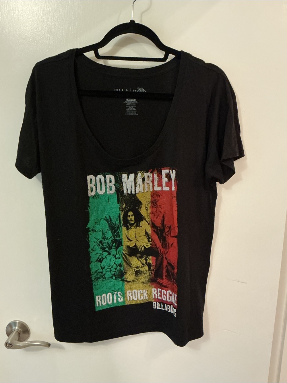 Billabong Black Short-Sleeve Bob Marley Graphic Tee